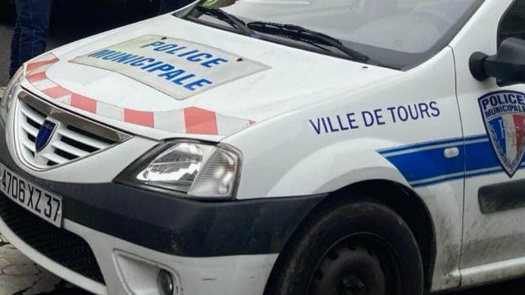 ivre-et-sans-permis-il-percute-une-voiture-de-la