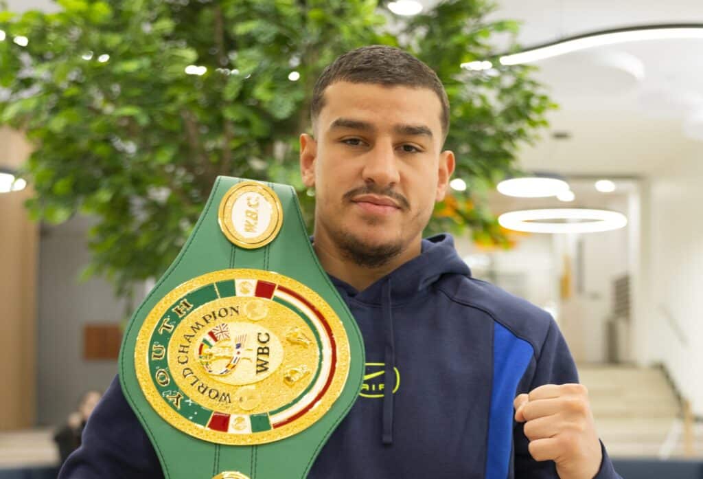 , Bondy ; Mohamed Suleiman-Kartoum, Juste une mise aux poings