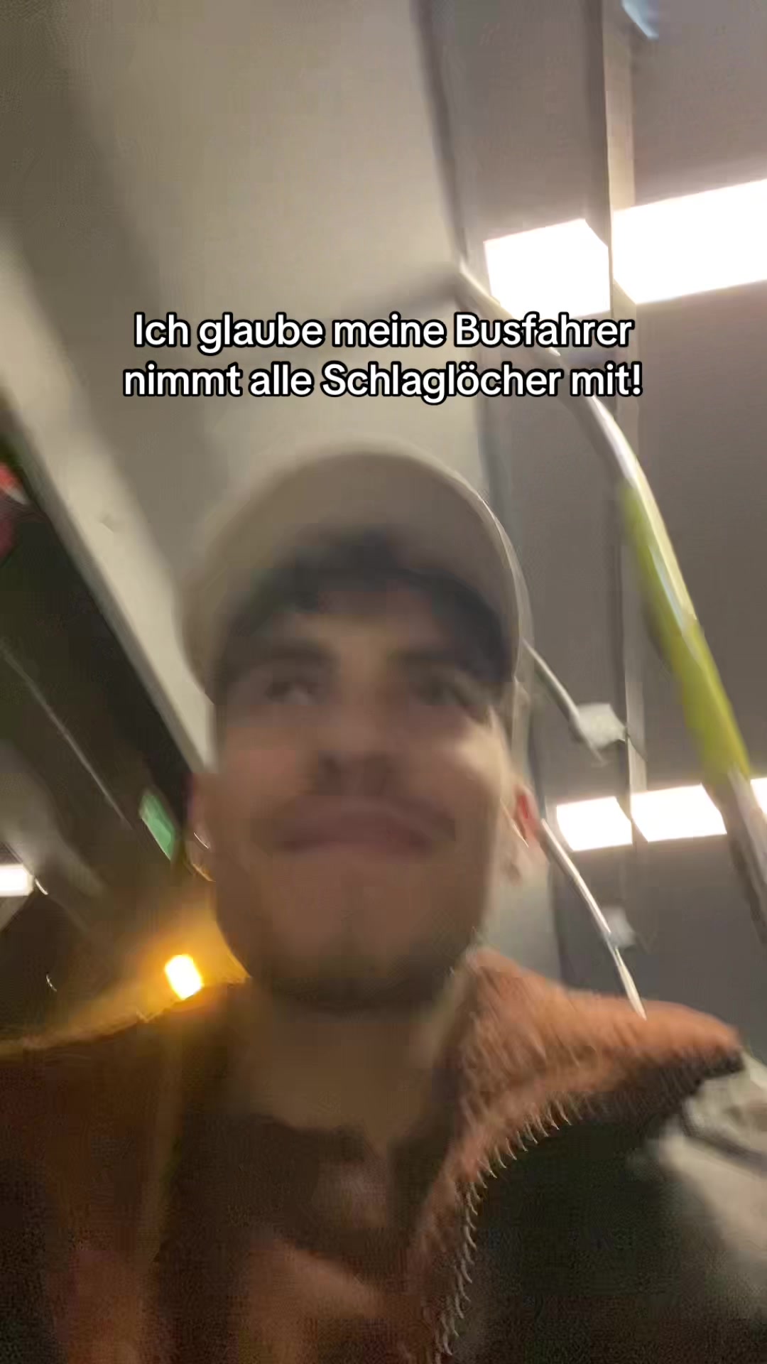 , schlagloch; J’espère survivre à ce trajet en bus