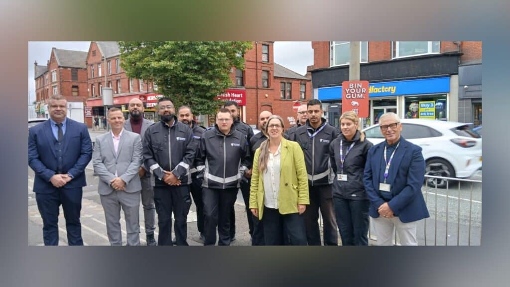 Des agents de détritus de Liverpool embauchés sans objectif de contravention