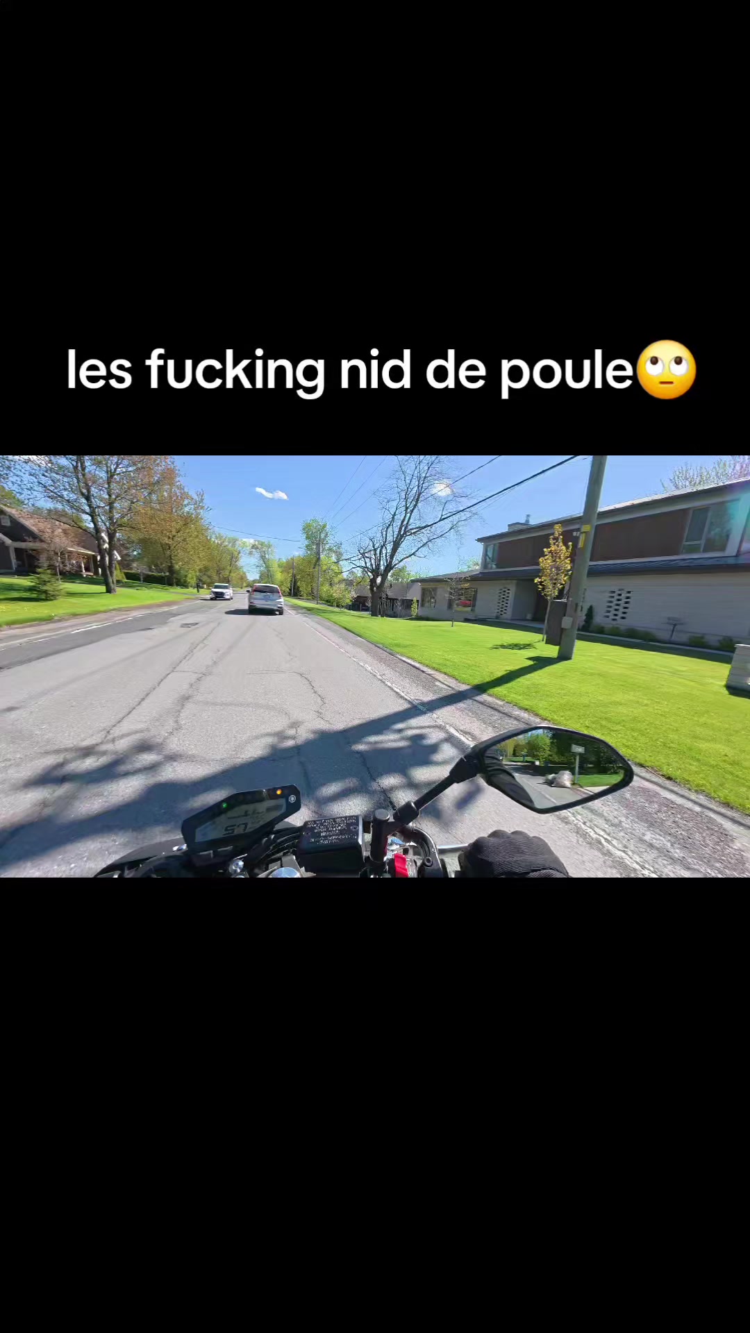 , nids de poule; les vrais savent à quel point les routes sont rough